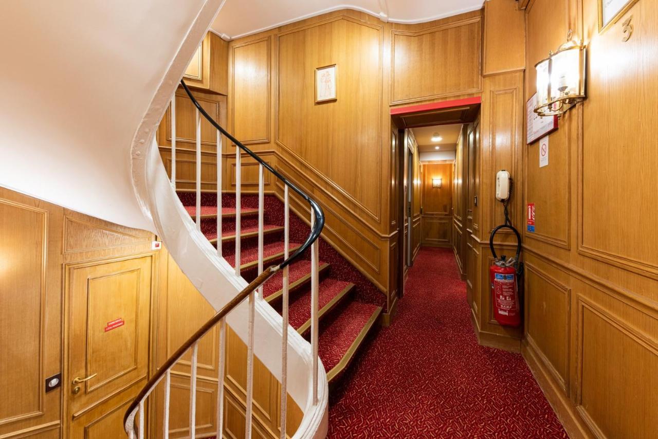 Hotel La Sanguine Parijs Buitenkant foto