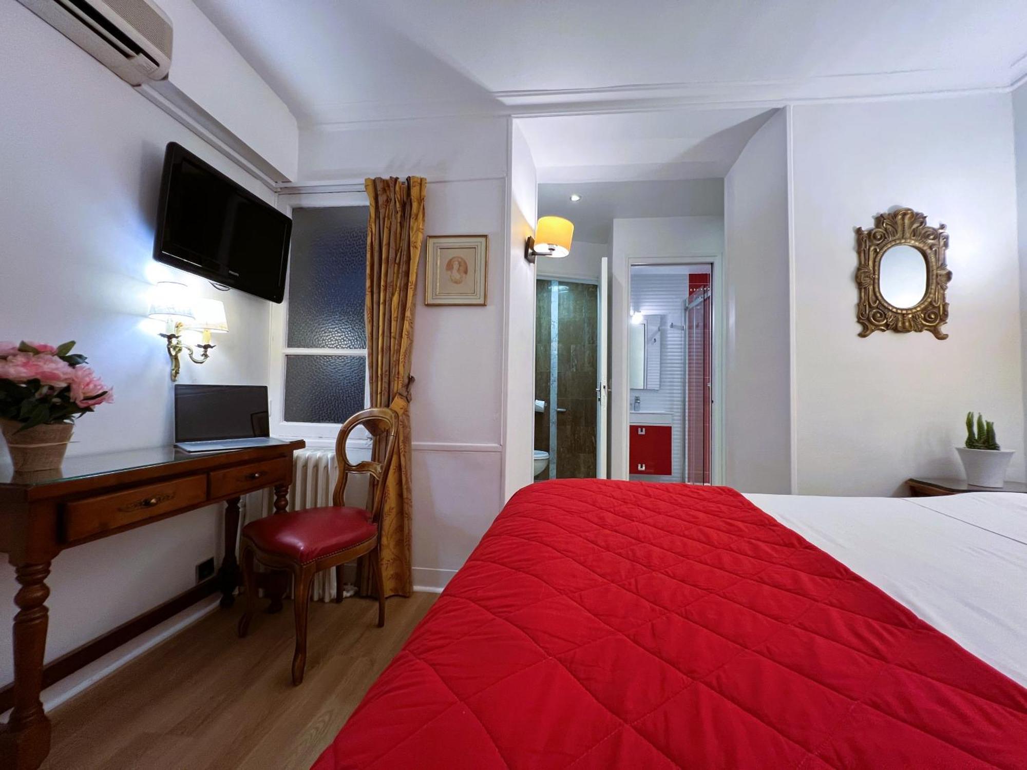 Hotel La Sanguine Parijs Buitenkant foto